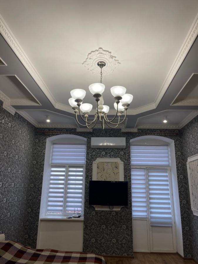 Lux Apartment In Zentrum Czerniowce Zewnętrze zdjęcie